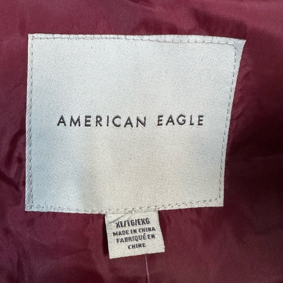 AE Puffer Vest - Picture 4 of 5